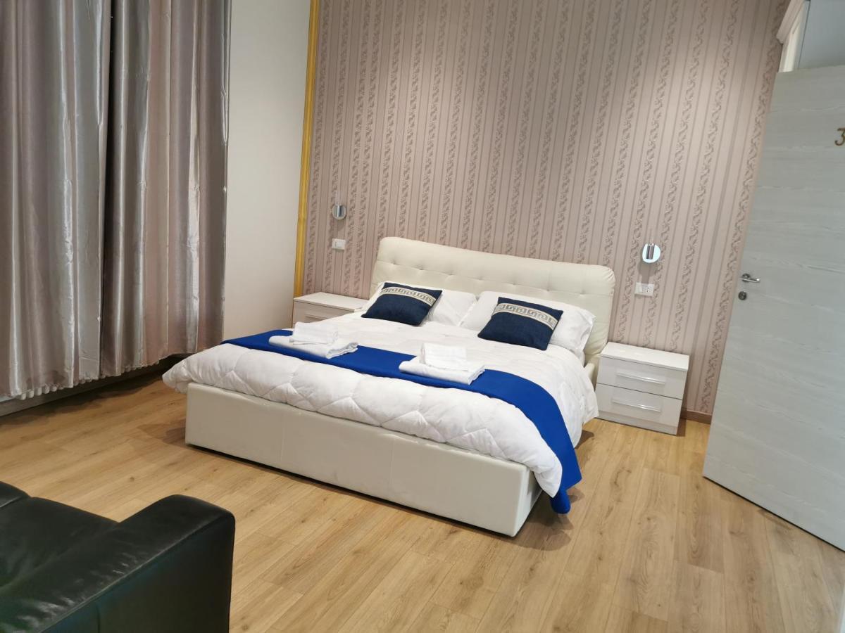 Fiera Homestay Verona